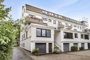Bremen-Schwachhausen: 3,5 Zimmer-Maisonnettewohnung mit Loggia, Kellerraum und Garage  – Die vollständige Adresse der Immobilie erhältst du vom Anbieter., 28211 Gete, Bremen – Vorschaubild 1