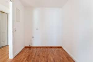 Exklusive Dachgeschosswohnung mit 40 m² Dachterrasse und spektakulärem Weitblick über Hamburg! – Bremer Reihe 23, 20099 Sankt Georg, Hamburg – Vorschaubild 15