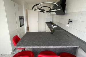 Exklusive 3-Zimmer-Wohnung in Mainz mit Pool auf Dach und privatem Jacuzzis – Westring 257, 55120 Mombach, Mainz – Vorschaubild 4