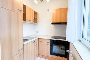 Renovierte, moderne 2-Zimmer-Wohnung in gefragter Lage  mit EBK, Wintergarten & überdachter Terrasse – Peliserkerstraße 47, 52068 Adalbertsteinweg, Aachen – Vorschaubild 4