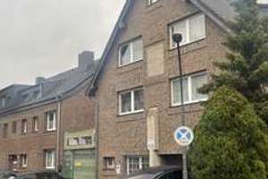 Exklusive, helle  2-Zimmer-Wohnung in Köln Longerich
