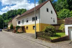 SCHÖNE LAGE AM WALDRAND - Freistehendes 1-2 Fam. Haus mit 2 Garagen in Thaleischweiler-Fröschen – Südwestpfalz (Kreis) – Vorschaubild 2