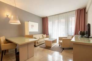 1. Möbliertes Apartment - Zentral und luxuriös Gemütliches – Charlottenstraße 60, 40210 Stadtmitte, Düsseldorf – Vorschaubild 6
