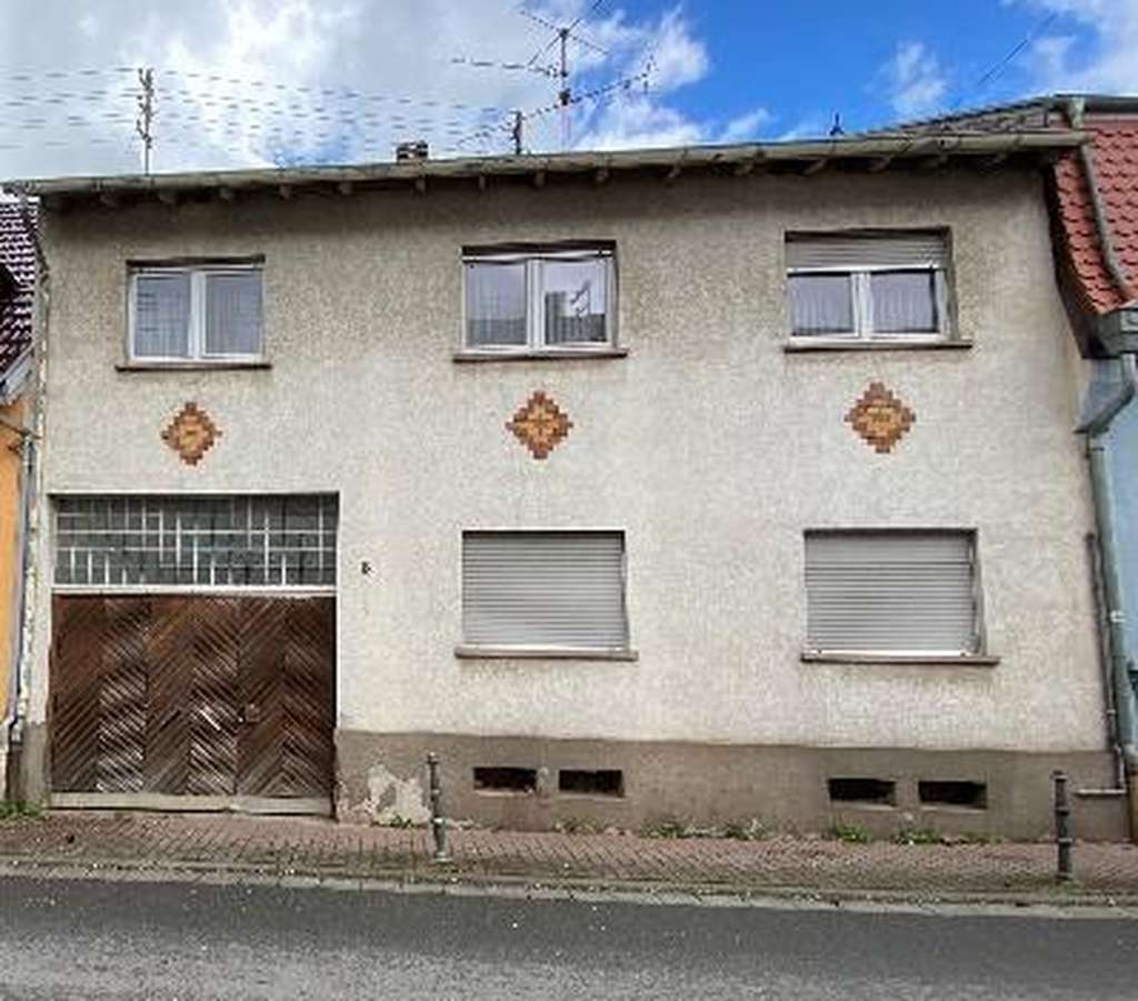 Immobilie in Dossenheim - Großes Grundstück, Haus und Scheuer mit Ausbaupotential - Bild 0