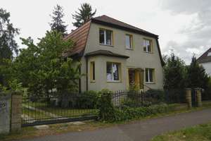 Provisionsfreier Verkauf eines Mehrgenerationenhauses in Neuenhagen bei Berlin - Verhandlungsbasis – Rudolf-Breitscheid-Allee 105, 15366 Neuenhagen bei Berlin – Vorschaubild 1