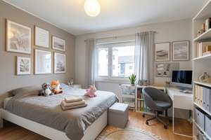 Ein Zuhause, das mit dem Leben wächst: Zweifamilienhaus mit Garten, Dachterrasse & Garagen – Die vollständige Adresse der Immobilie erhältst du vom Anbieter., 33790 Halle (Westfalen) – Vorschaubild 6