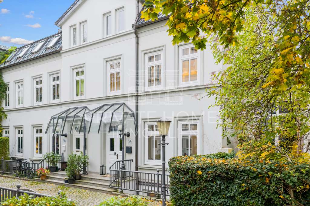 Außergewöhnliches Townhouse in ruhiger Alsternähe