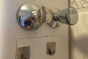 +Dielenboden in EG 3-Zimmer-Wohnung mit Balkon in gepflegter Denkmalanlage – Hannover-Kleefeld 8_13 – Die vollständige Adresse der Immobilie erhältst du vom Anbieter., 30628 Kleefeld, Hannover – Vorschaubild 28