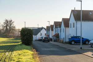 Reihenhaus in schöner, ruhiger Randlage von Erfurt – Die vollständige Adresse der Immobilie erhältst du vom Anbieter., 99195 Schwerborn, Erfurt – Vorschaubild 37