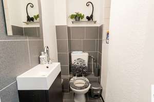 Für Anleger oder Eigennutzer: Komfortable 2 Zimmer-Hochparterre Wohnung in gefragter Uninähe! – Die vollständige Adresse der Immobilie erhältst du vom Anbieter., 38122 Westliches Ringgebiet, Braunschweig – Vorschaubild 11