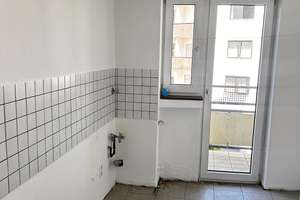Wohn(t)raum: günstige 3-Zimmer-Wohnung – Mönchstr. 5, 70191 Am Pragfriedhof, Stuttgart – Vorschaubild 2