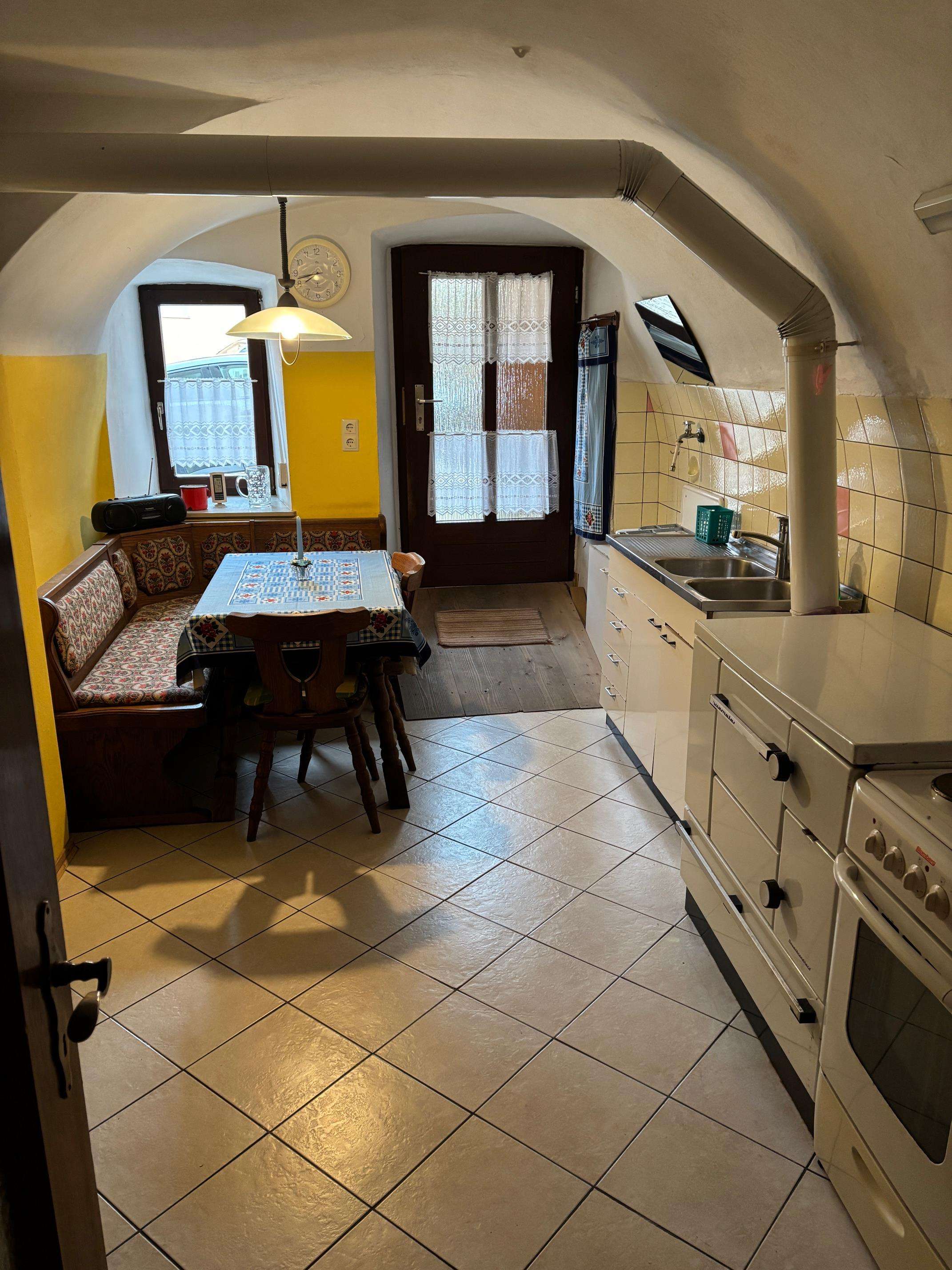 Immobilie in Heidenheim - Kleiner Bauernhof in der Ortsmitte von Hechlingen am See
 - Bild 4