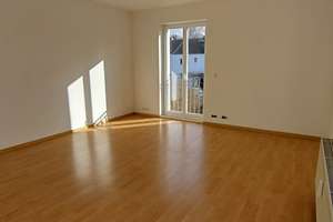 Sachsenhäuser Berg: Lichtdurchflutete 4-Zimmer-Wohnung im 1.OG – 60599 Sachsenhausen-Süd, Frankfurt am Main – Vorschaubild 2