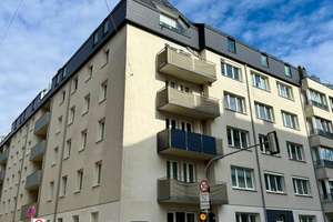 *Selbstbezug* - Sonnige 5-Zimmer-Wohnung in Altschwabing mit zwei Balkonen und EBK