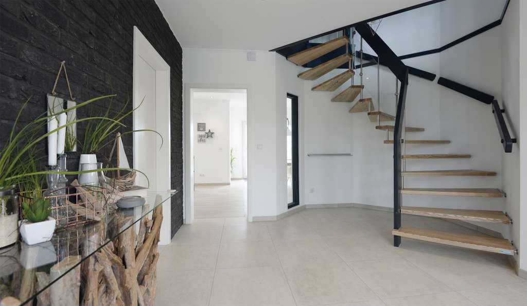 Immobilie in Gieboldehausen - großes Einfamilienhaus sucht Bauherren - Bild 4