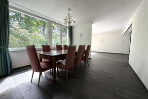 Großzügiges Anwesen mit Potenzial für Familien oder Projektentwickler! – Die vollständige Adresse der Immobilie erhältst du vom Anbieter., 45147 Holsterhausen, Essen – Vorschaubild 11