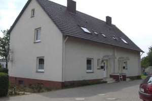 Gepflegtes Mehrfamilienhaus mit 4 Wohneinheiten in Melle. – Die vollständige Adresse der Immobilie erhältst du vom Anbieter., 49328 Mitte (Ortsteil), Berlin – Vorschaubild 2
