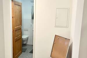 ***Neuwertige, helle, attraktive 2 ZKB- EG. Wohnung, Nähe Rheinufer*** – Adolf-Todt Straße  14, 65205 Biebrich, Wiesbaden – Vorschaubild 13