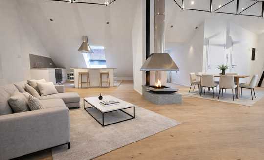 Außergewöhnliches Dachgeschoss mit Loft-Charme, Kamin & Sternenblick | 110 m²