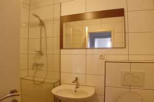 Großzügige 3-Zimmer-Wohnung im 10. OG mit Traum-Aussicht, Fahrstuhl, 2 Balkonen & HWR! – Miesheimer Weg 4, 52351 Wörthsiedlung, Düren – Vorschaubild 13