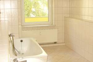 Drei Zimmerwohnung in Bernsdorf - Uninähe – Gutenbergstr. 32, 9126 Bernsdorf, Chemnitz – Vorschaubild 4