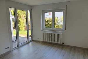Großzügige 2-Zimmer-Wohnung im EG mit Einbauküche, Terrasse / kleinem Garten – Pestalozzistraße 78, 72762 Reutlingen-Mitte, Reutlingen – Vorschaubild 4