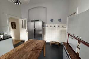 Entspannte Berufstätigen-WG in großer Altbauwohnung am Kurfürstendamm, viel Platz für Privatsphäre – Die vollständige Adresse der Immobilie erhältst du vom Anbieter., 10711 Halensee, Berlin – Vorschaubild 12