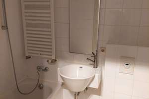 Provisionsfrei: Helle 2-Zimmer im 1. OG mit Garten-Balkon, bodentiefen Fenstern & Parkettboden – Käthnerort 1, 22083 Barmbek-Süd, Hamburg – Vorschaubild 8