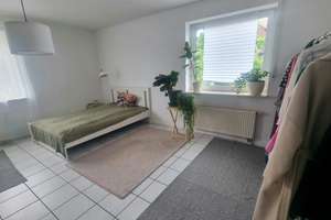 Helle 1,5-Raum-Wohnung mit Einbauküche in Dortmund Kirchlinde