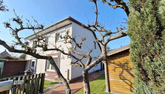 Bild von Einfamilienhaus in ruhiger Lage in Schortens/ Heidmühle, Platz für PKW und Wohnmobil! 