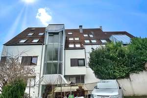 Exklusive Dach-Maisonette im Zentrum von Feuerbach – ruhig gelegen und von Grün umgeben