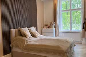 bezugsfrei und provisionsfrei - 2-Zimmer-Altbauwohnung in Berlin-Steglitz – ruhige Hofseite