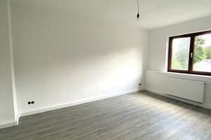 Großzügige 3,5-Zimmer-Wohnung in Essen-Frohnhausen mit idealer Raumaufteilung – Raumerstr. XX, 45144 Frohnhausen, Essen – Vorschaubild 3