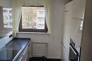 3 Zimmer Wohnung mit Balkon und Garage in Metzingen-Neugreuth – Die vollständige Adresse der Immobilie erhältst du vom Anbieter., 72555 Metzingen – Vorschaubild 9