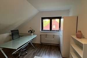 Alltagstaugliche 3,5-Zimmer-Wohnung in Berlin-Buckow – Marienfelder Chaussee 121a, 12349 Buckow, Berlin – Vorschaubild 12