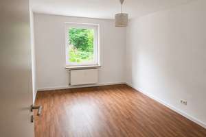 Helle 3-Zimmer Wohnung direkt neben den Barmer Anlagen – Die vollständige Adresse der Immobilie erhältst du vom Anbieter., 42289 Heckinghausen, Wuppertal – Vorschaubild 2