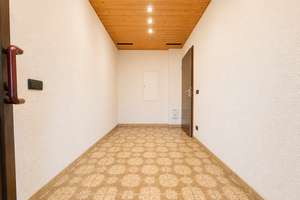 Familienfreundliches Reihenendhaus mit Garage in Saarbrücken-Scheidt! – Die vollständige Adresse der Immobilie erhältst du vom Anbieter., 66133 Scheidt, Saarbrücken – Vorschaubild 13
