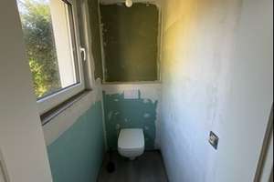 Teilweise renoviertes 1-Familienhaus mit Pkw-Garage 
in beliebter ruhiger Lage, Hagen-Blumenviertel – Die vollständige Adresse der Immobilie erhältst du vom Anbieter., 58095 Hochschulviertel, Hagen – Vorschaubild 9
