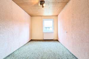 Ein- bis Zweifamilienhaus mit kleinem Garten + Doppelgarage + Nebengebäuden! – Die vollständige Adresse der Immobilie erhältst du vom Anbieter., 91257 Pegnitz – Vorschaubild 14
