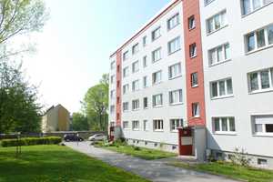 2 Zimmer mit SÜDBALKON suchen Nachmieter! – Steinwiese 74, 9116 Chemnitz – Vorschaubild 3