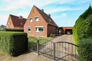 Ihr Zuhause in Pönitz: Schönes Einfamilienhaus in Sackgassenlage mit traumhafter Gartenoase – Die vollständige Adresse der Immobilie erhältst du vom Anbieter., 23684 Scharbeutz – Vorschaubild 2