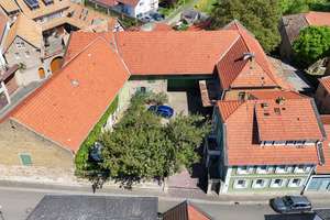 Rheinhessische Hofreite - Ehemaliges Weingut mit Charme aus dem Jahr 1883! 1000m² Ausbaureserve - PR – Die vollständige Adresse der Immobilie erhältst du vom Anbieter., 55288 Armsheim – Vorschaubild 1