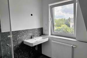 KR-Fischeln: Kernsanierte 2-Zimmer-Wohnung im 1. OG- Bezugsfertig /Gemeinschaftsterrasse/ Stellplatz – Kölner Straße 348, 47807 Fischeln, Krefeld – Vorschaubild 8