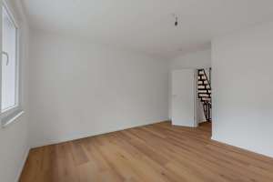 Großzügiges Reiheneckhaus mit Garten und Einbauküche! – 12619 Hellersdorf, Berlin – Vorschaubild 16