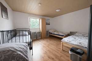 Kapitalanlage mit Substanz und Ausbaupotenzial mit Baugenehmigung – Mehrfamilienhaus in Laubach – Die vollständige Adresse der Immobilie erhältst du vom Anbieter., 35321 Laubach – Vorschaubild 43