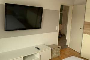 Sehr hochwertig & modern möblierte 2-Zimmer-Wohnung mit Garage in ruhiger Grünlage Düsseldorf-Eller – Am Pflanzkamp 56, 40229 Eller, Düsseldorf – Vorschaubild 11