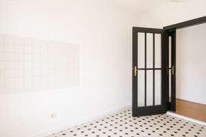 2-Zimmer-Wohnung mit sonnigem Südbalkon nahe Friedrichshain – Die vollständige Adresse der Immobilie erhältst du vom Anbieter., 10365 Lichtenberg (Ortsteil), Berlin – Vorschaubild 9