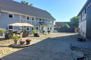 Hofanlage mit sanierten Wohnhaus, großflächigen Nebengebäuden, Pferdehaltung möglich! – Vordorfer Straße 3, 38368 Querenhorst – Vorschaubild 1
