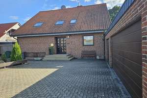 Geräumiges Zweifamilienhaus mit 3 Garagen in toller Lage von Wolfsburg Hehlingen! – Die vollständige Adresse der Immobilie erhältst du vom Anbieter., 38446 Hehlingen, Wolfsburg – Vorschaubild 11