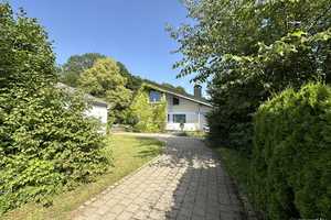 Freistehendes Einfamilienhaus mit parkähnlichem 
Anwesen und Waldgrundstück! – Alb-Donau-Kreis – Vorschaubild 5